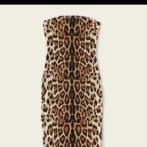 🌺NEW INVENTORY Leopard Print Tube Body-con MIDI Dress🌺 - Picture 2 of 5